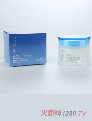 ���m��ˮ��(d��ng)�����w��ˮ����(r��n)��˪