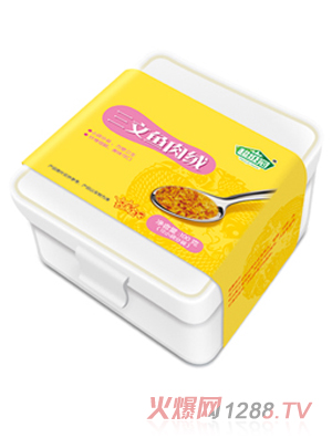 �����������~��q